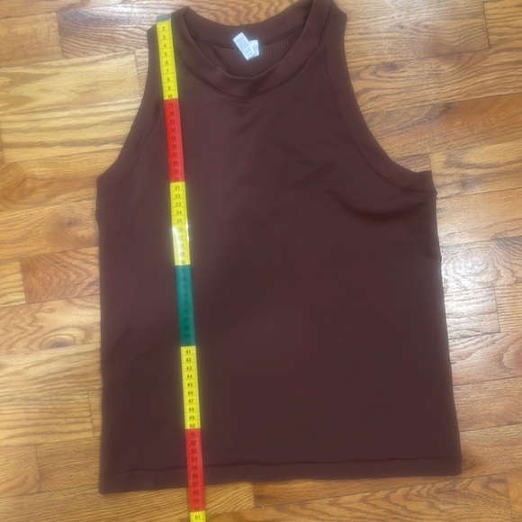 Athleta tank - Picture 3 of 7